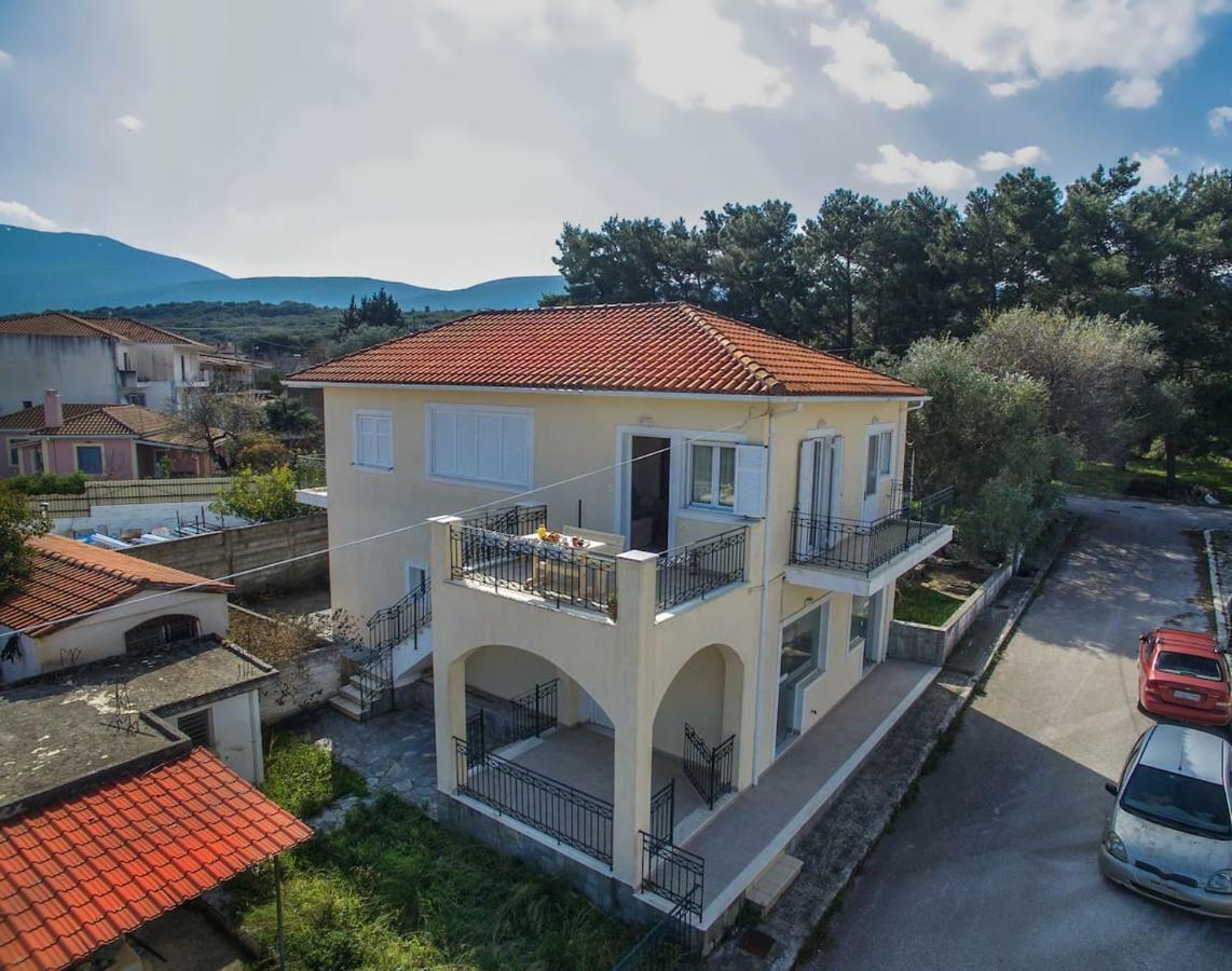 House Of Hats - Next To The Coast - Karavomylos Exterior photo