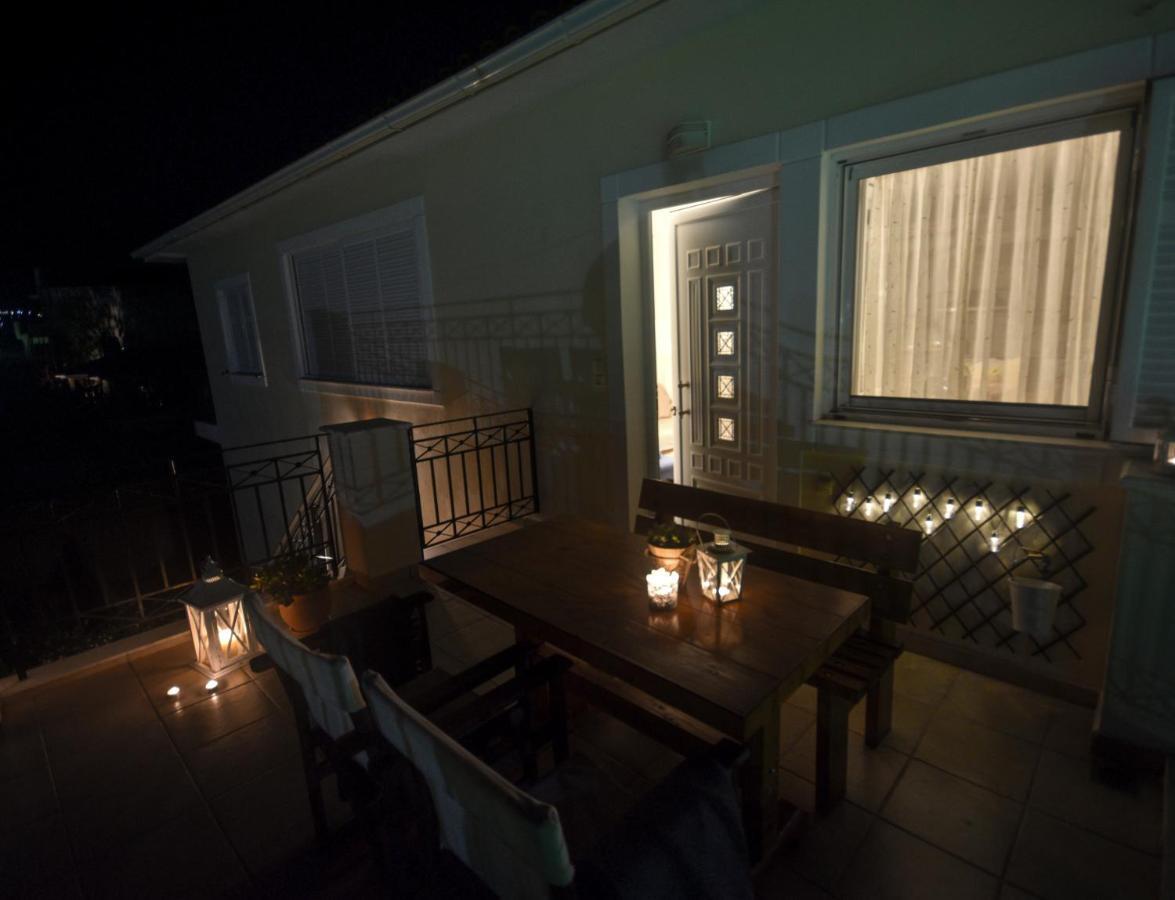 House Of Hats - Next To The Coast - Karavomylos Exterior photo
